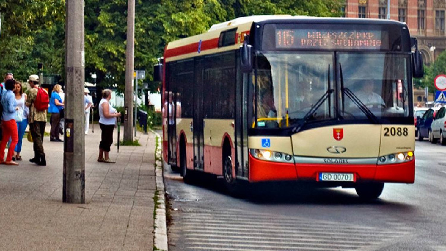 4-letni chłopiec sam podróżował autobusem