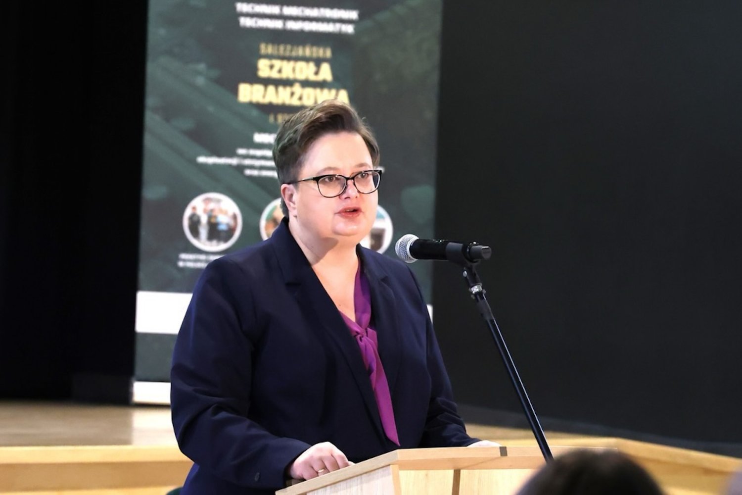 PiS chce powrotu prac domowych i likwidacji edukacji zdrowotnej. Lubnauer pod ostrzałem