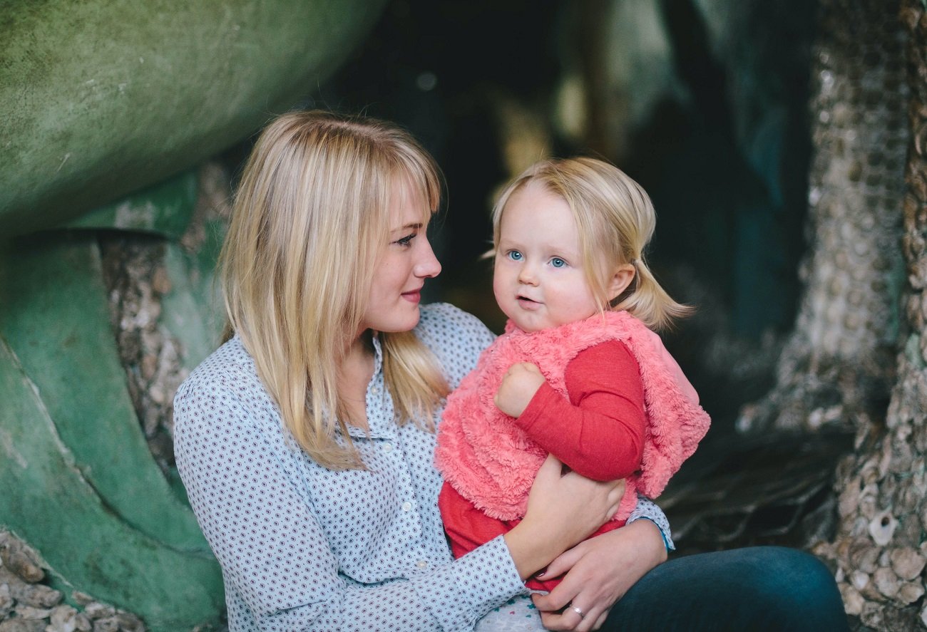 Przedszkole poucza rodziców, jak wychowywać dzieci. Nazywają poradnik "głupim i szkodliwym"