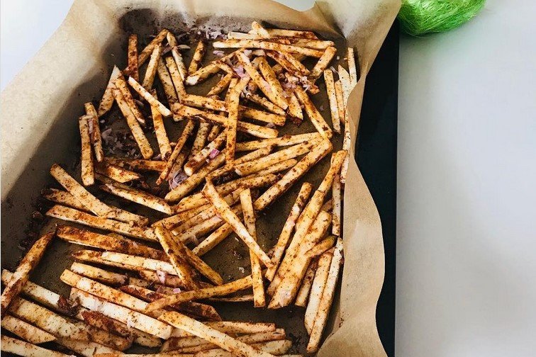 Pieczony seler: przepis. Jak zrobić frytki z selera?