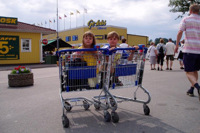 Sklepy z zabawkami często nas przerastają. Ich oferta jest tak duża, że niejednokrotnie mamy problem z decyzją.