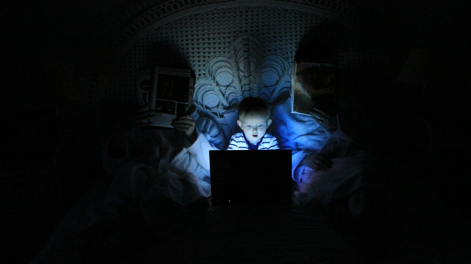 W dobie powszechnego dostępu do internetu dzieci narażone są na różnorodne zagrożenia, w tym child grooming i sextortion. Jak możemy im zapobiegać? W ramach kampanii #wiemcorobić eksperci podpowiadają, co robić, aby dzieci były bezpieczne.