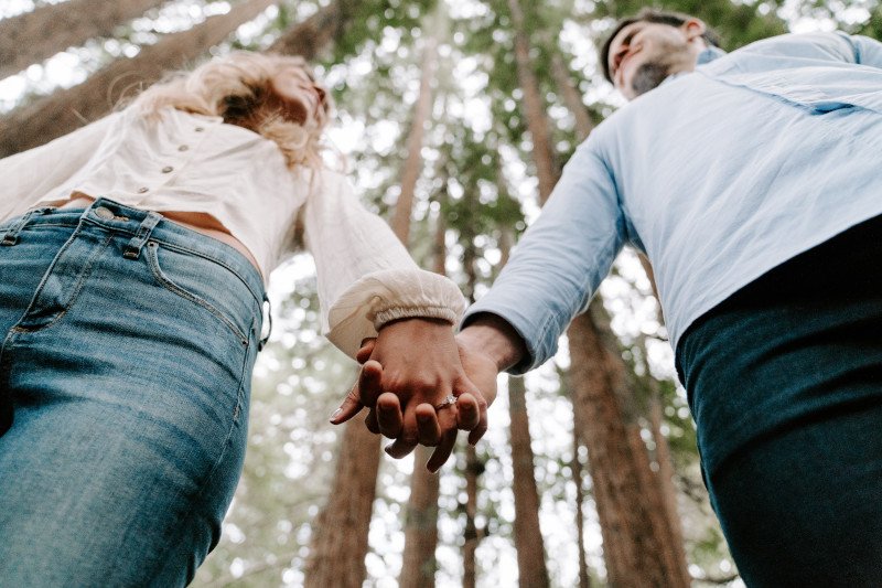 Jak wspierać partnerkę - sposoby na zresetowanie kobiety