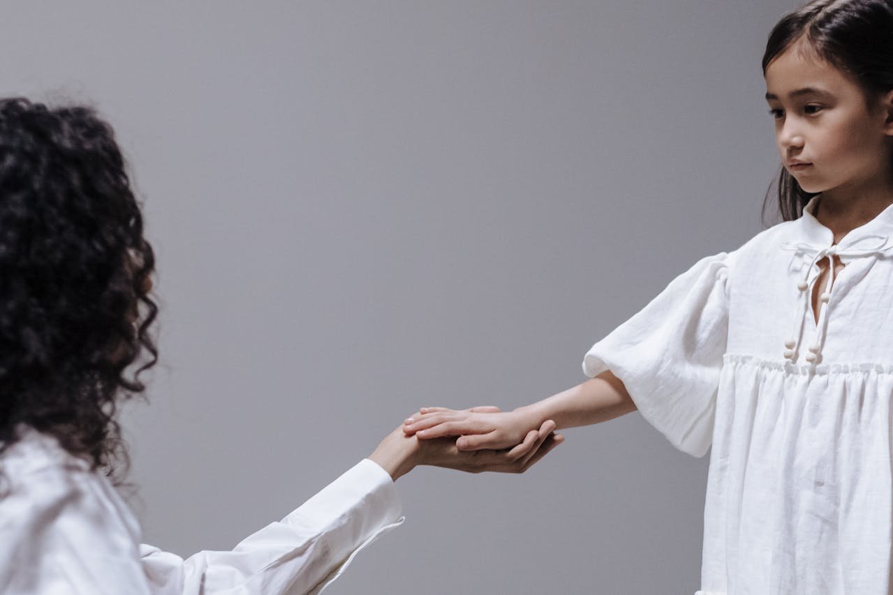 "Nie chodzi o egoizm, ale o zdrowy priorytet: jeśli nie podlejesz własnych korzeni, nie wyżywisz nikogo liśćmi".