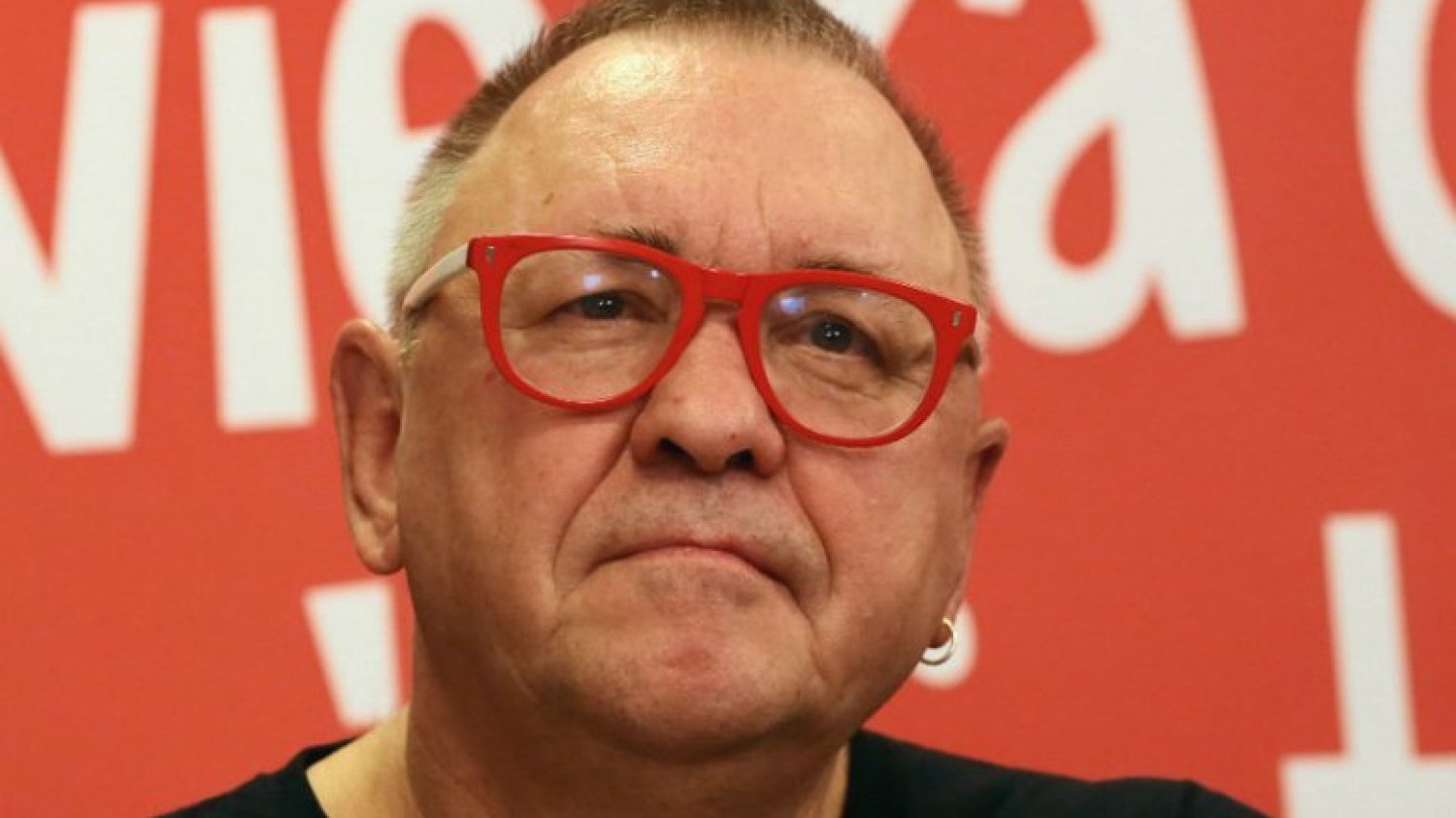 Jerzy Owsiak reaguje na sprawę z fotelami od WOŚP w katowickim Centrum Zdrowia Dziecka.