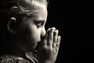 Coraz więcej rodziców sprzeciwia się poruszaniu zbyt poważnych tematów w czasie religii.