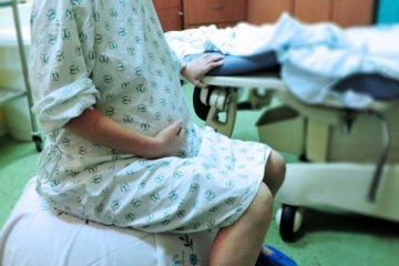 Przemoc i wyzwiska na sali pordowej. Relacja Natalii Wójcik Przemoc i wyzwiska na sali pordowej. Relacja Natalii Wójcik