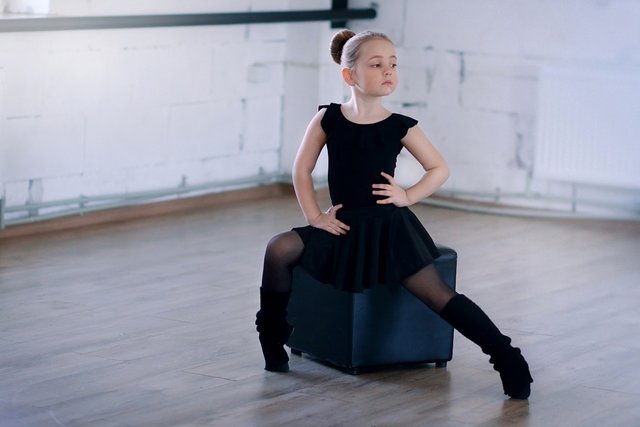 Fot. Pixabay / [url=https://pixabay.com/en/ballet-girl-child-ballerina-dance-1030921/]Unsplash[/url] /[url=https://pixabay.com/en/service/terms/#usage] CC0 Public Domain[/url]