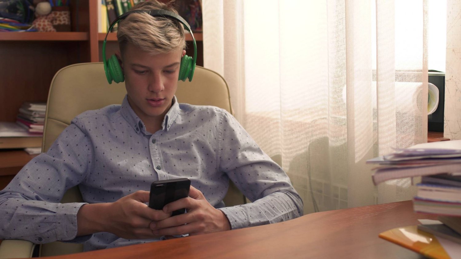 Australia blokuje media społecznościowe dzieciom. Problemem teraz są dorośli