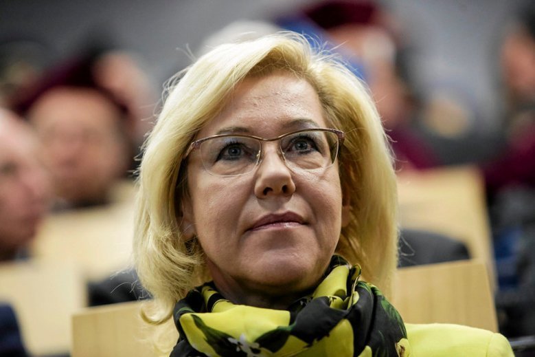 Barbara Nowak: "w szkole dzieci oglądały film pornograficzny"