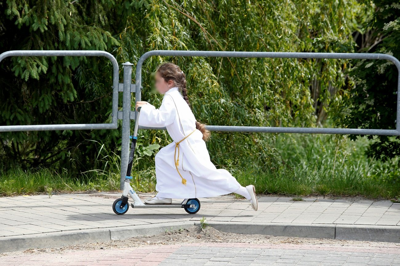 przyjęcie komunijne, czy wakacje