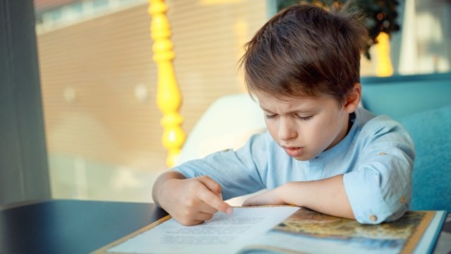 Ze szkolnej biblioteki wycofano 200 książek. Ich przekaz to czysty seksizm