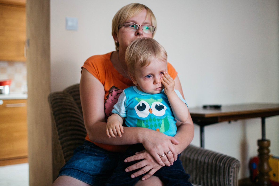 Pani Agnieszka często zawiesza głos, kiedy opowiada historię syna.