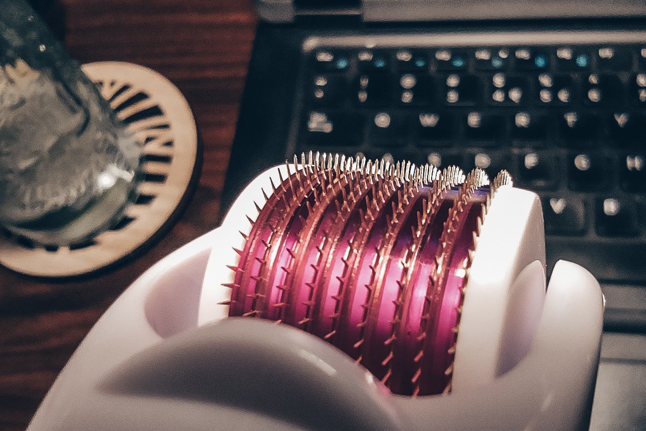 Dermaroller z rossmanna, czy warto kupić dermaroller, rollery do twarzy, domowe spa, wałek do twarzy