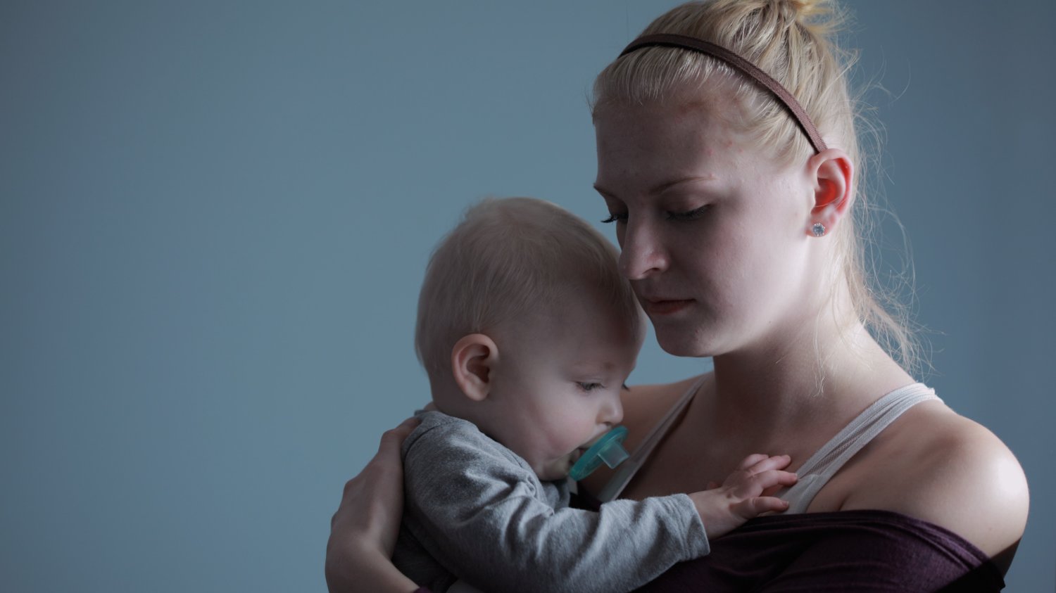 Terapeuta wyjaśnia, jak rozmawiać o powiększeniu rodziny