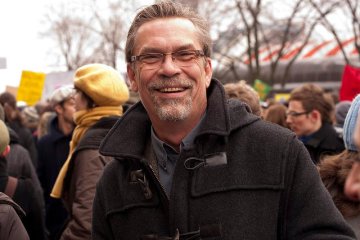 Jacek Żakowski jest obecnie publicystą i komentatorem tygodnika „Polityka”.