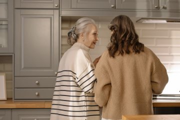 Teściowa oskarża ją, że zamknęła męża w domu