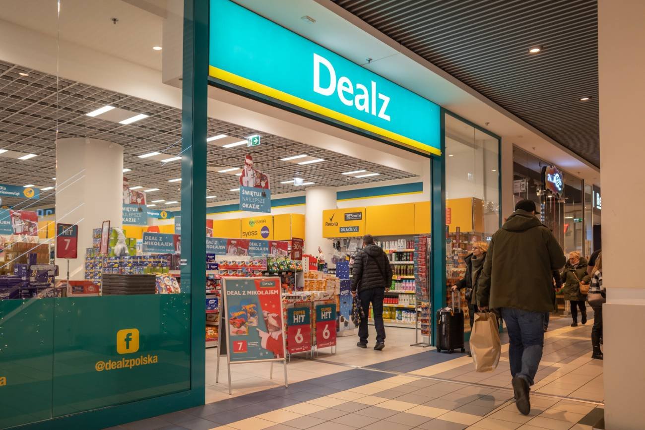 W sieci sklepów Dealz  można kupić kultowe gąbki do mycia i sprzątania.