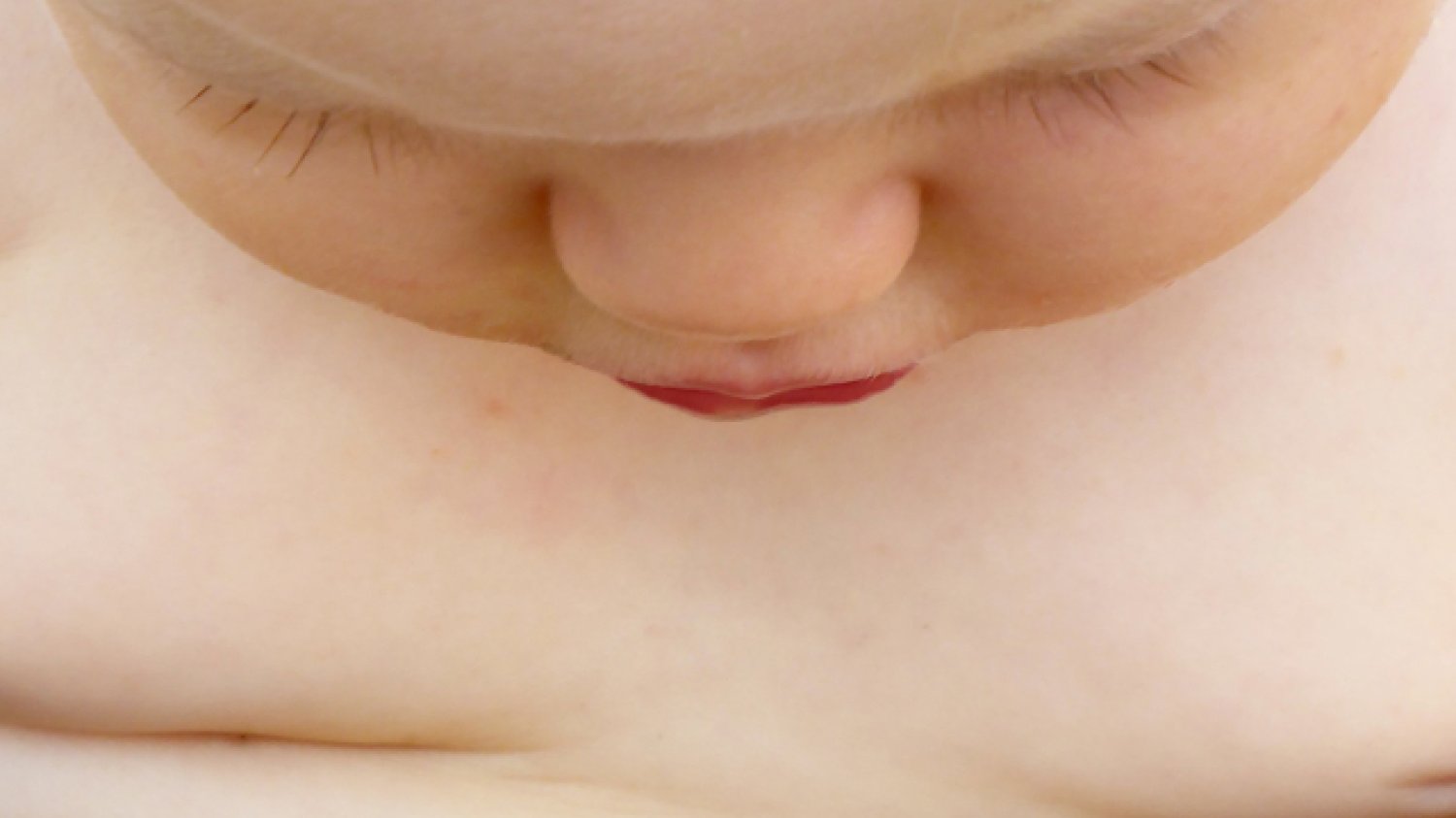 Fot. Pixabay / [url=https://pixabay.com/pl/baby-małe-dziecko-twarz-puch-885776/] EME [/url] / [url=https://pixabay.com/pl/service/terms/#usage]CC0 Public Domain[/url]