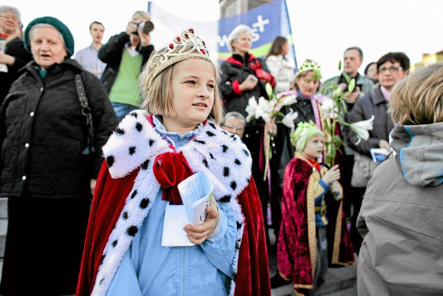 W wielu miastach, między innymi w Warszawie i Poznaniu, pochód Wszystkich Świętych przejdzie ulicami miast