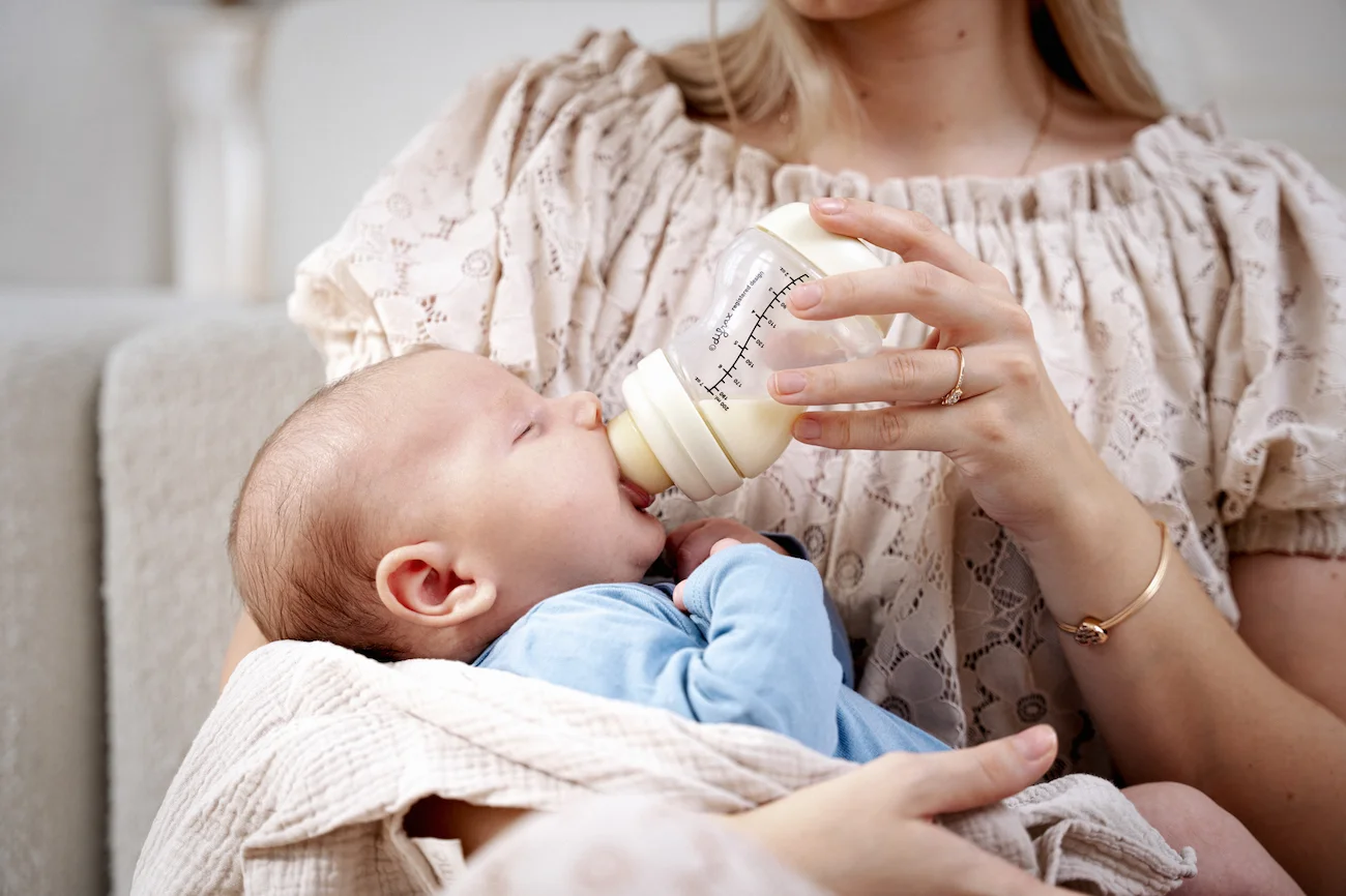 Poznajcie butelkę antykolkową S-Shape od Canpol babies.