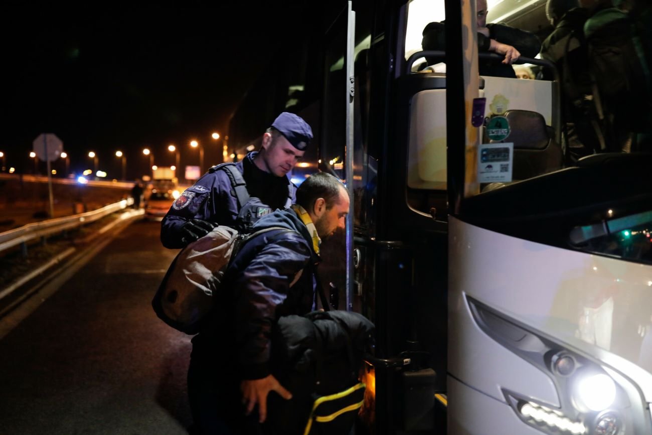 Ukraińcy jadą na Ukrainę bronić ojczyzny