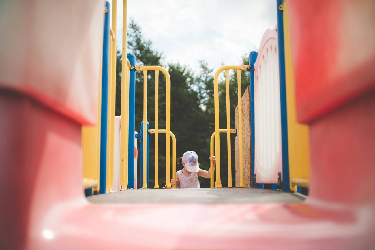 "Nie bawimy się z takimi" – usłyszałam od kilkulatka. A dorośli stali obok