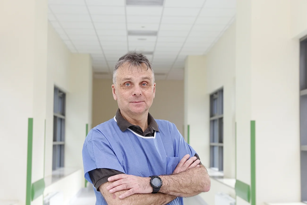 Dr hab. med. Piotr Wojciechowski, specjalista chirurgii dziecięcej, kierownik Zakładu Dziecięcej Medycyny Ratunkowej CM UJ, Szpitalny Oddział Ratunkowy Uniwersyteckiego Szpitala Dziecięcego w Krakowie