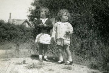 dawne dzieciństwo, dzieci kiedyś, dzieci w PRL, wychowanie dziecka dawniej, dawne nawyki rodziców