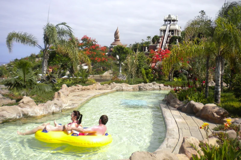 Siam Park to największa w Europie atrakcja zaliczana do parków wodnych.