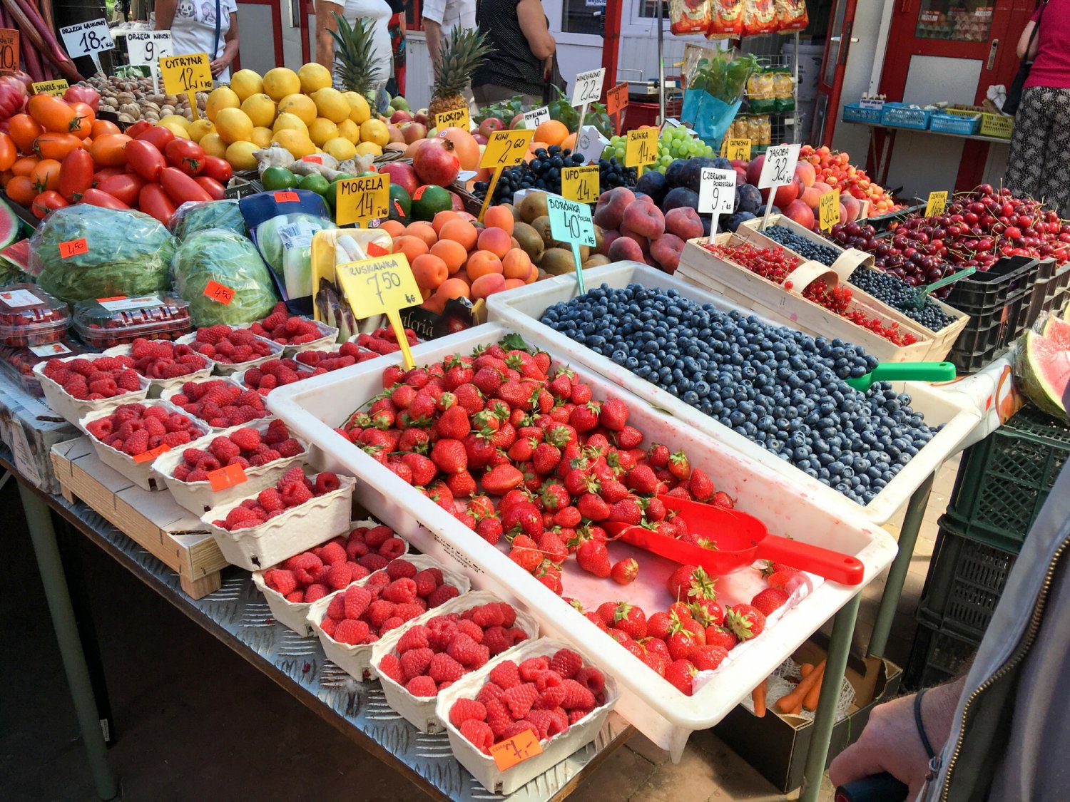 jedzenie brudnych owoców