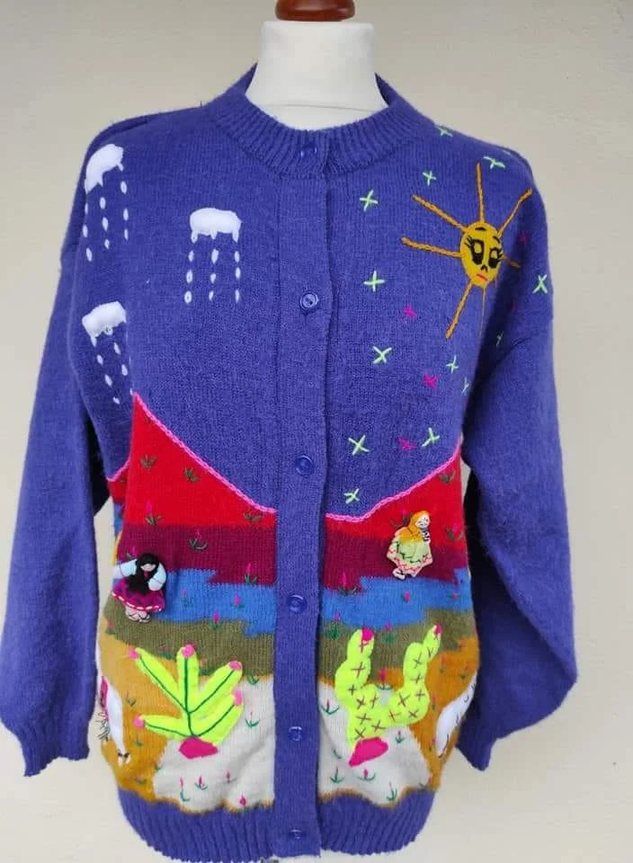 Sweter z alpaki, który kupiła sobie Kasia