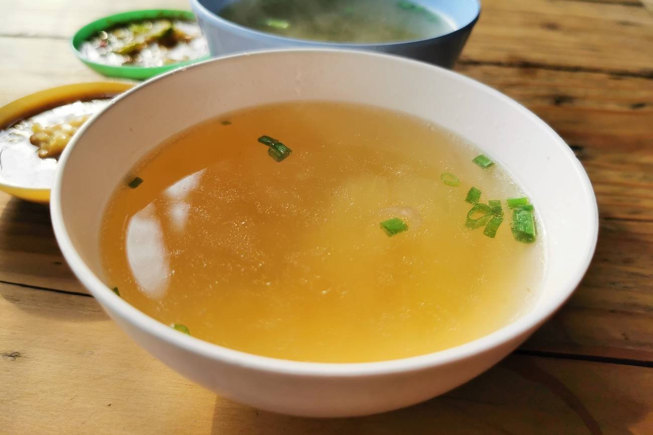 zupa mocy, tradycyjna medycyna chińska, pięć przemian, zupa mocy według pięciu przemian, chińska medycyna, rosół, zupa zdrowotna,  zupa dla ciężarnej, zupa w ciąży, zupa w połogu, jaka zupa dla rodzącej