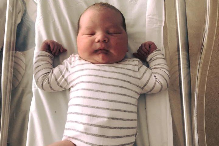 Największy nowordek urodziny siłami natury waży niemal 6 kilogramów!