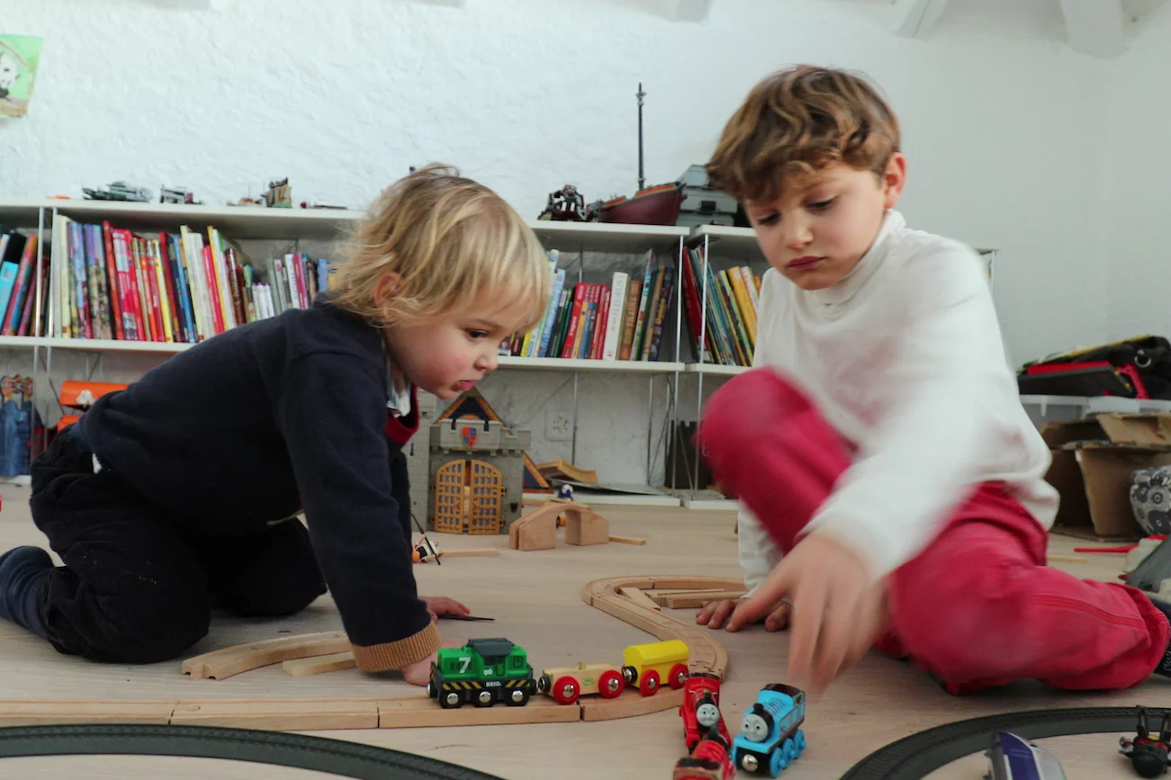 dzieci w przedszkolu dzieci w przedszkolu