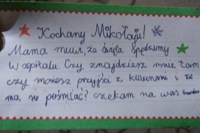 list do Mikołaja na warszawskim przystanku