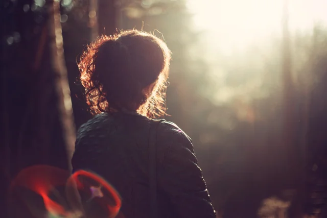 Fot. Pexels / [url=https://www.pexels.com/photo/nature-fashion-person-woman-1002/]splitshire.com[/url]/[url=https://www.pexels.com/photo-license/]CC0 Public Domain[/url]
