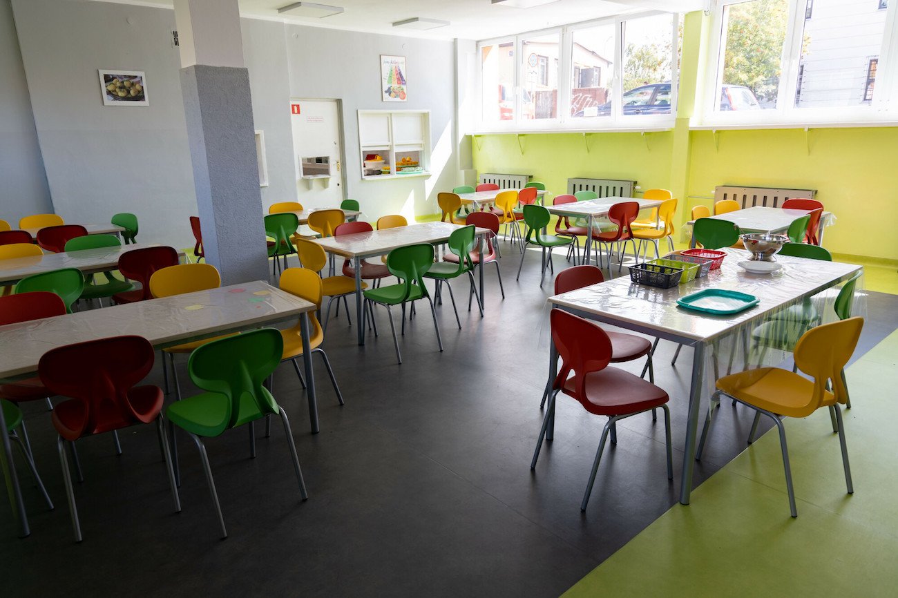 stołówka w szkole stołówka szkolna