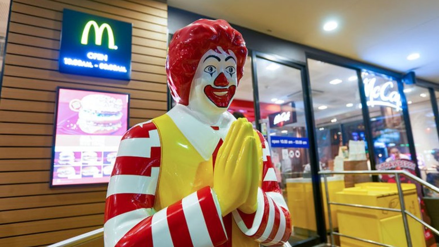 Ministerstwo Zdrowia chce zakazać wycieczek szkolnych do restauracji McDonald's