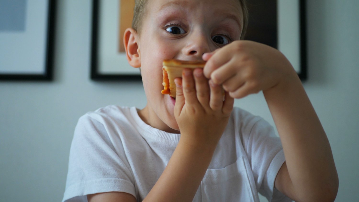 Tak zachęcisz niejadka do jedzenia. 7 sposobów, które działają