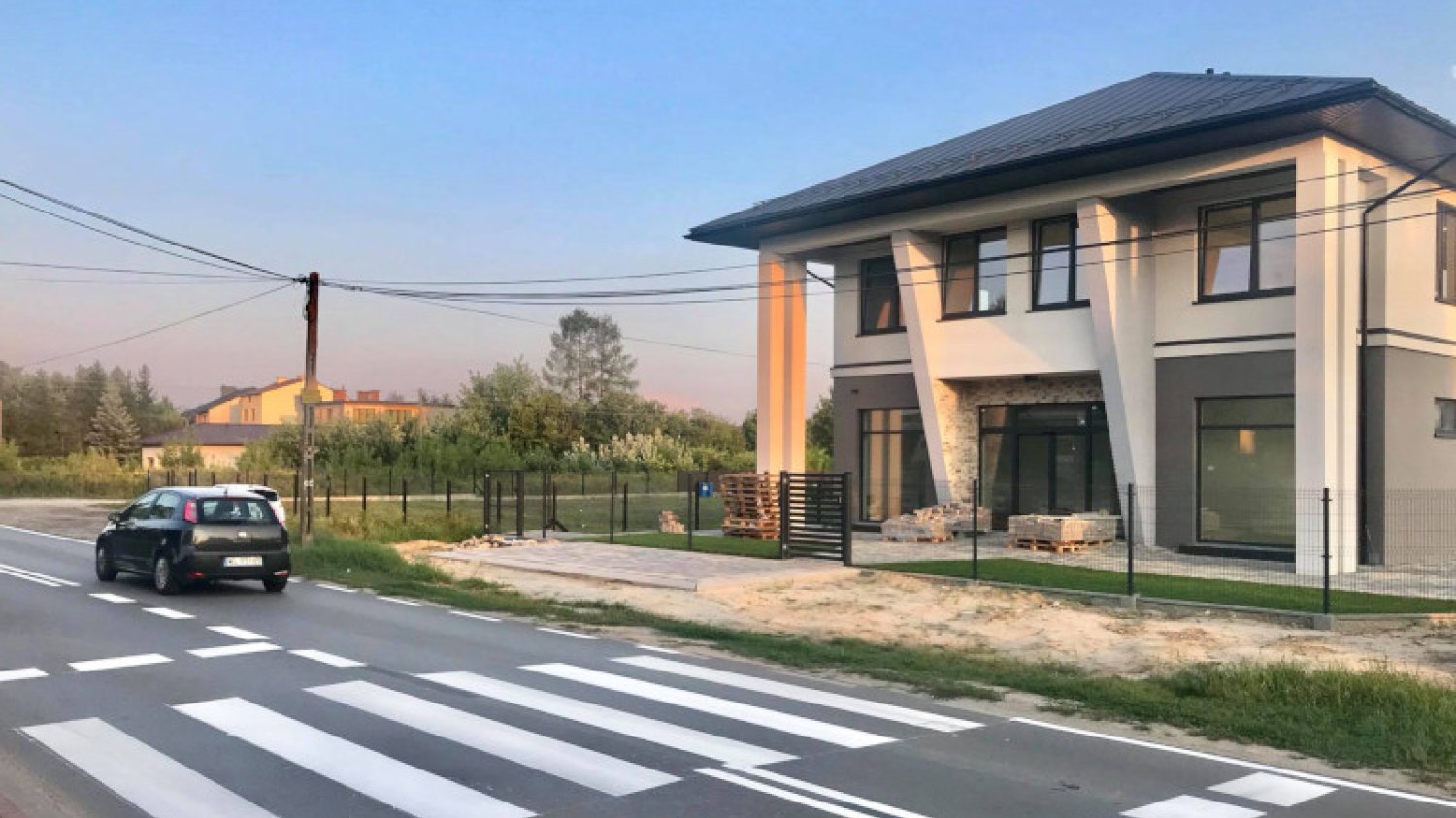Niebezpieczne przejście do przedszkola z fotoradarem