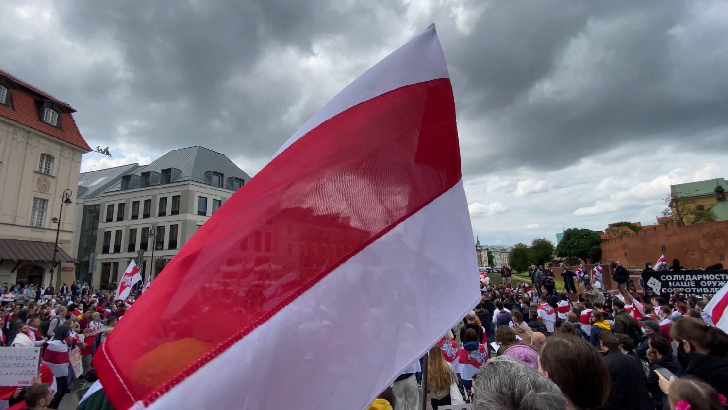 O 11.11 w szkołach wyjątkowa akcja. MEN zarządził Święto Niepodległości wcześniej