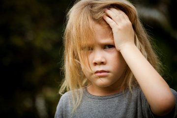 Zdarza się, że umniejszamy problemom swoich dzieci. Zdarza się, że umniejszamy problemom swoich dzieci.