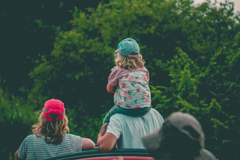 Jak spędzić weekend z rodziną bez stresu i pośpiechu?