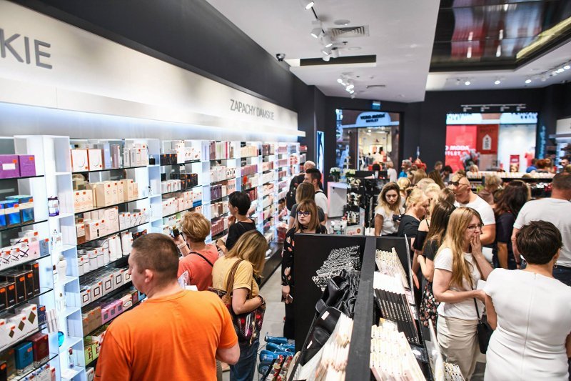 Zabawki dla dziewczynek kosztują więcej. Tak krzywdzi różowy podatek