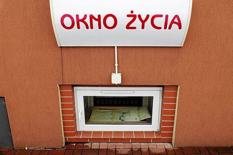 6-dniowy chłopiec trafił do Okna Życia w Kutnie