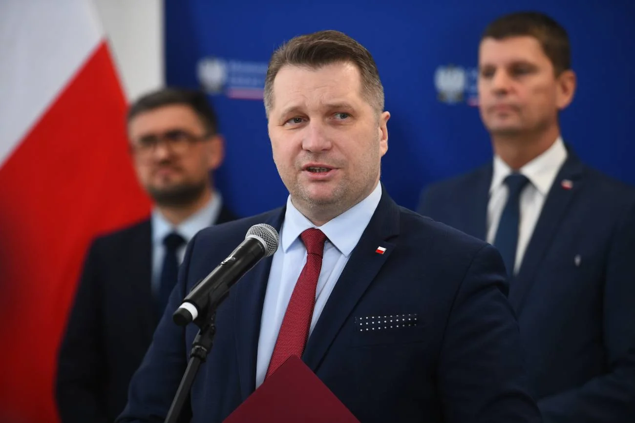 czarnek, mein, nauczyciele, laptopy dla nauczycieli, wcześniejsza emerytura dla nauczycieli