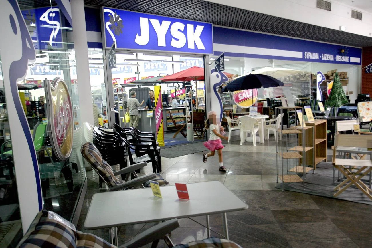 Ten gadżet odmieni twój ogród. Teraz w Jysk aż 33 proc. taniej