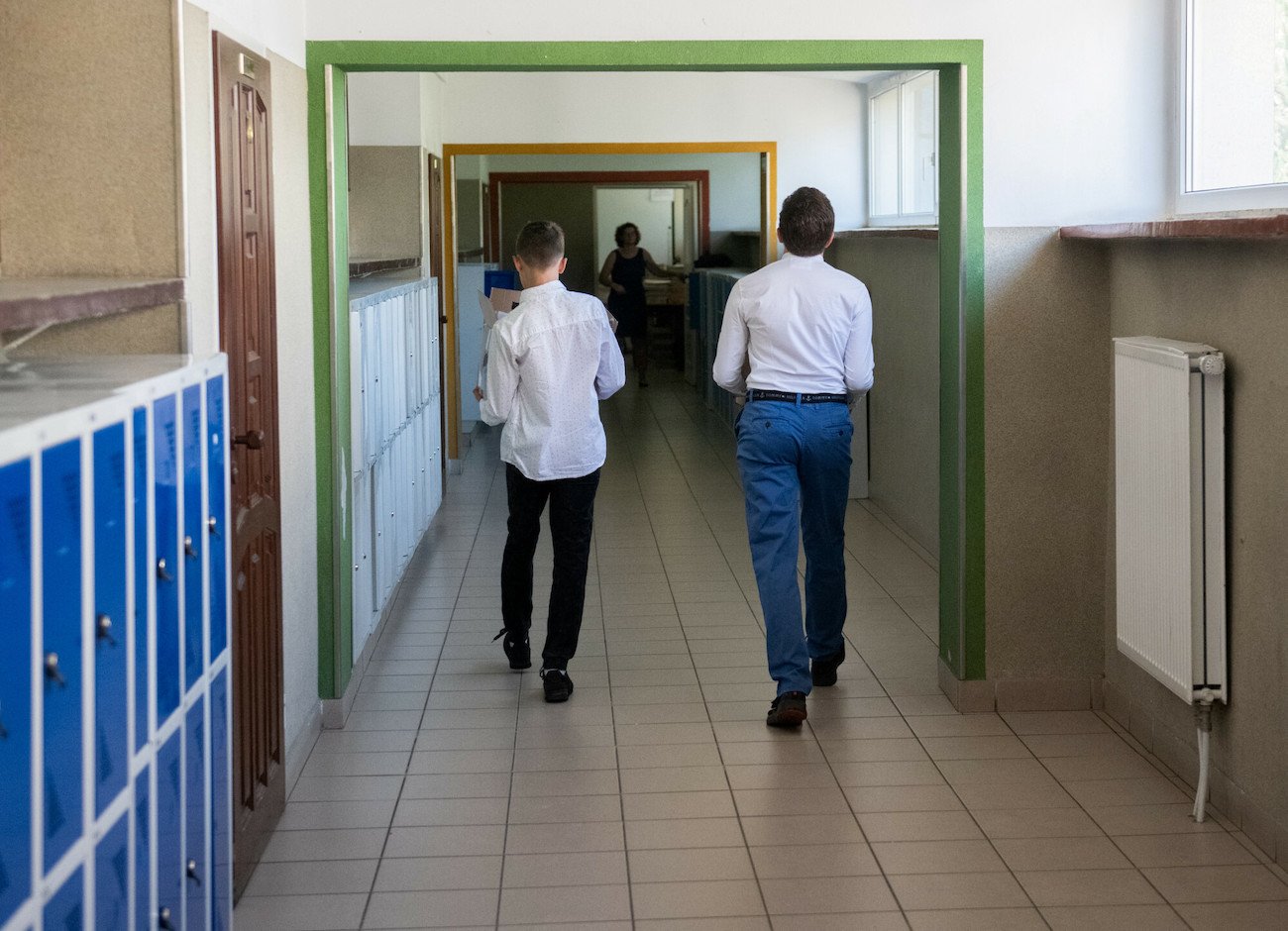 Rawa Mazowiecka: uczeń zwyzywał i pchnął nauczyciela