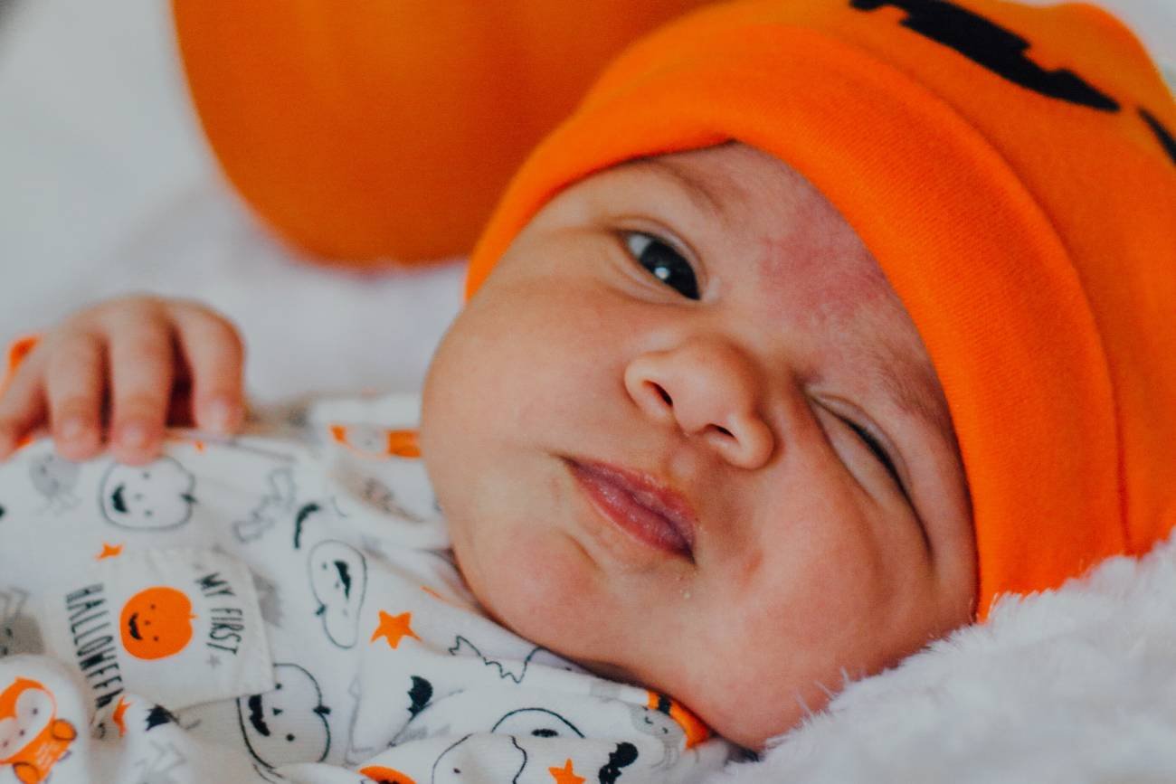 Tych imion dla dzieci rodzice nie znoszą. Czarna lista imion z 2023 roku